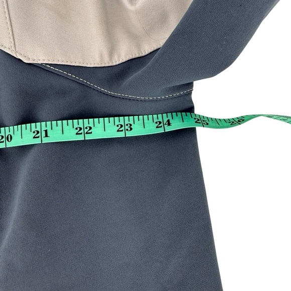 The North Face Windwall Light Gray softshell Men's Jacket - Picture 8 of 9